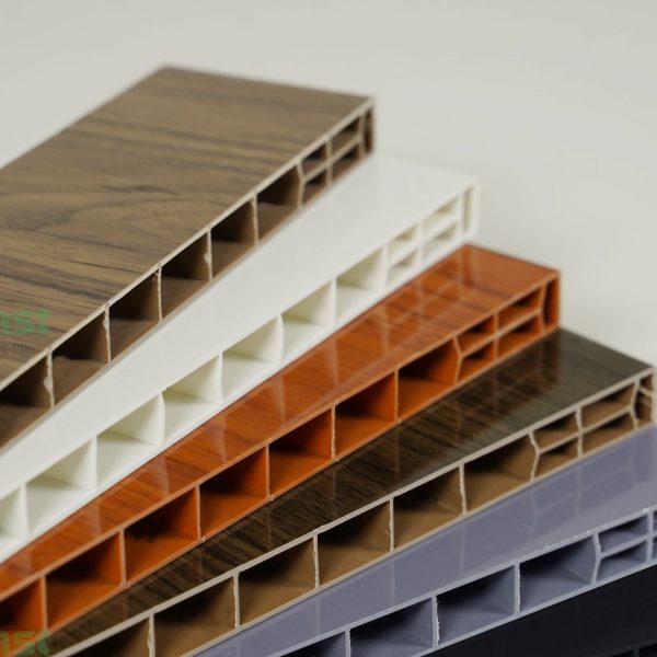 Tấm nhựa nội thất cao cấp Vincoplast mang trong mình những ưu điểm vượt trội